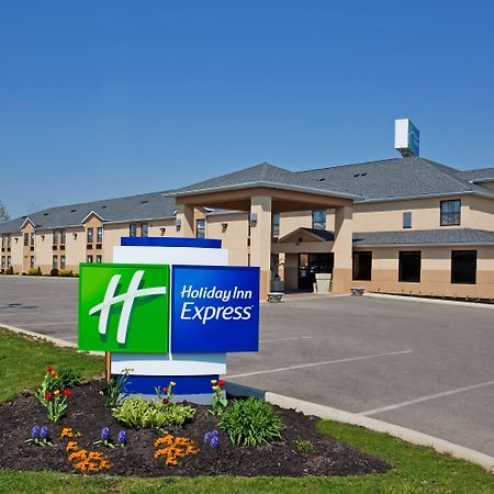 Holiday Inn Express London-I-70 By Ihg Eksteriør billede