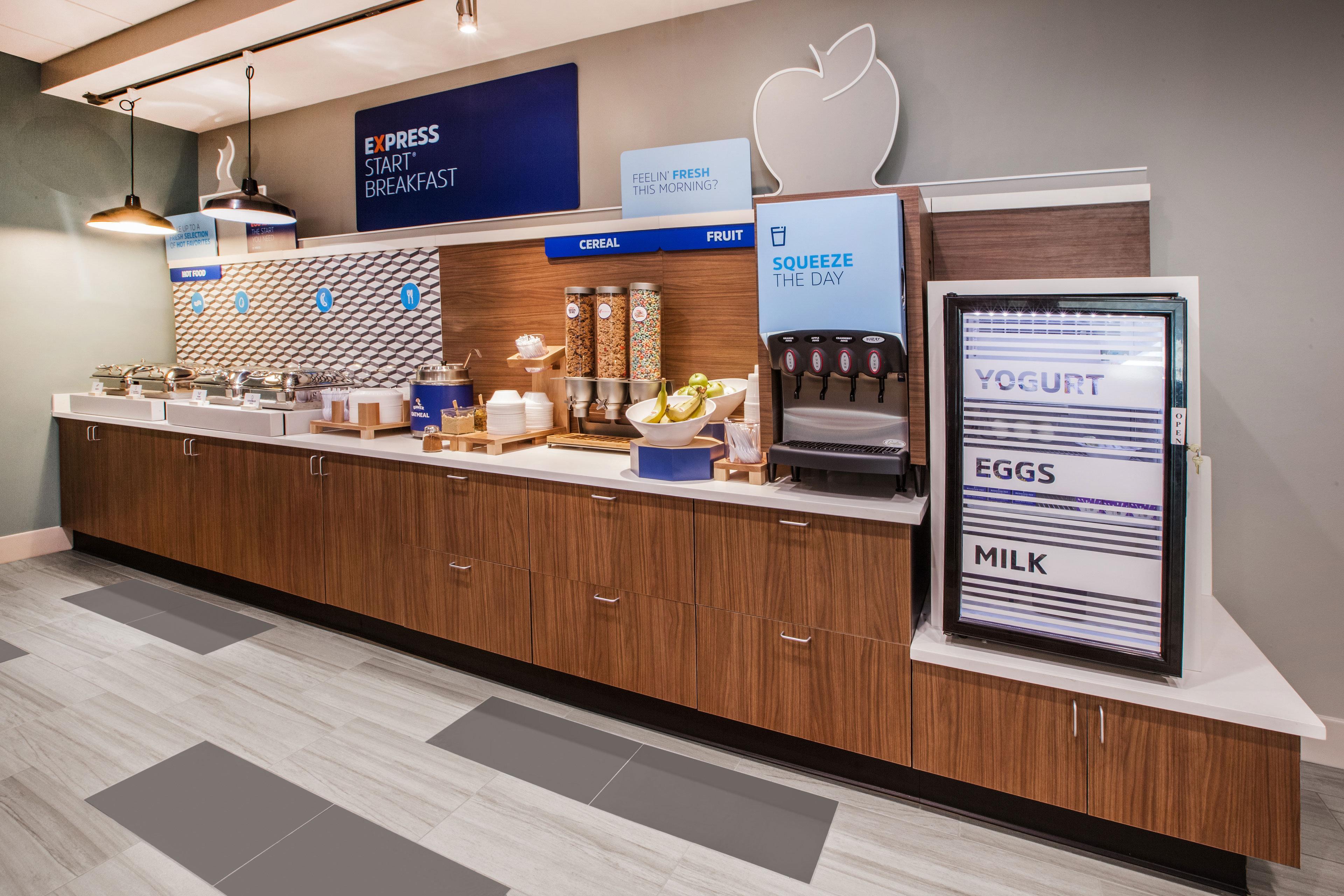 Holiday Inn Express London-I-70 By Ihg Eksteriør billede